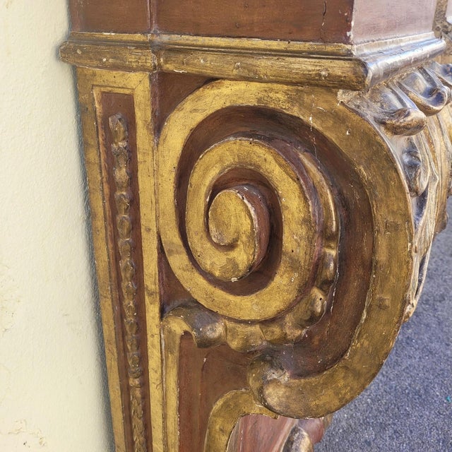 17th Century Italian Baroque Carved, Painted and Gilded Wood Wall Brackets, Set of 2 For Sale - Image 16 of 18