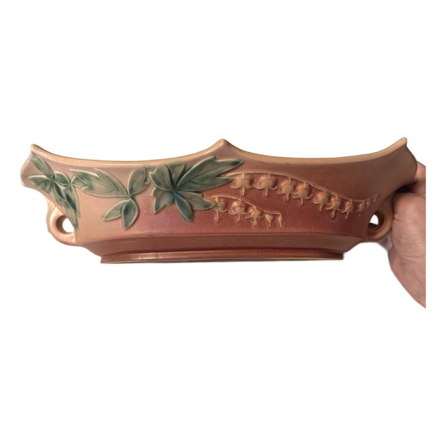 Roseville Bleeding Heart Pink ca.1938 Vintage Art Ceramic Bowl 383-12" For Sale