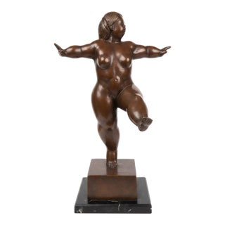 Late 20th Century After Fernando Botero Bronze-Patina Dancing Woman Sculpture on Marble Base For Sale