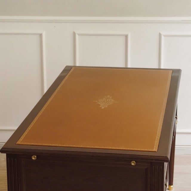 Louis XVI Style Desk in Mahogany with Leather To For Sale - Image 14 of 17