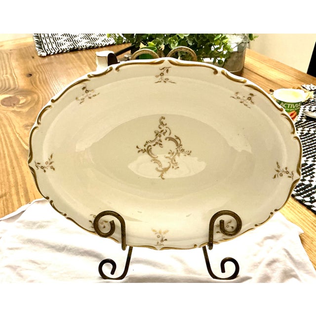 Royal Doulton’s Monteigne 16” Serving Platter For Sale In Miami - Image 6 of 10