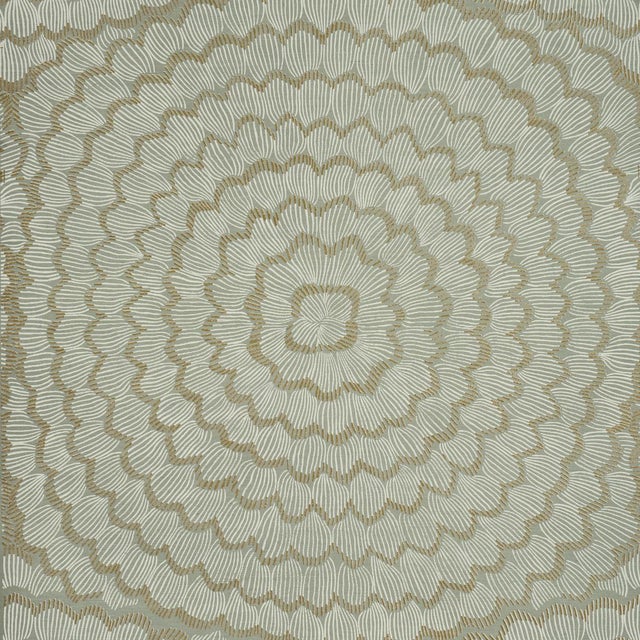 2020s Sample - Schumacher x Celerie Kemble Feather Bloom Sisal Wallcovering In Seaglass For Sale - Image 5 of 5