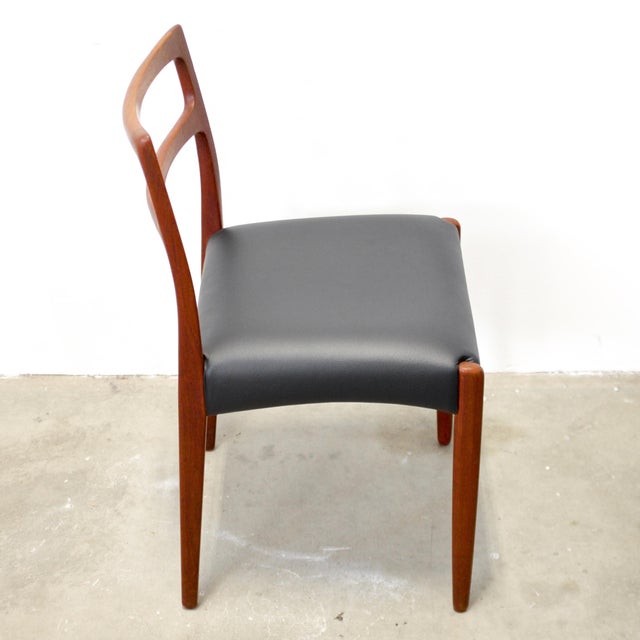 Danish Teak Dining Chairs, in the Style of Johannes Andersen For Sale In Boston - Image 6 of 13