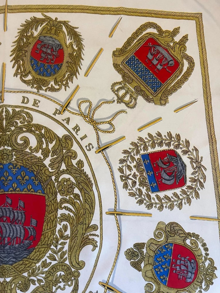 HERMES スカーフ LES ARMES DE PARIS Les Armes de Paris Hermes Scarf