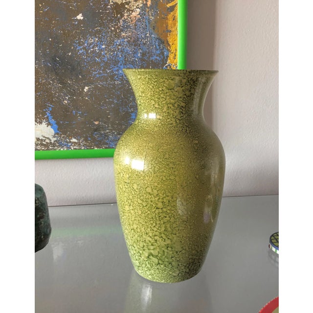90's Speckled Venom Green Vase For Sale In San Diego - Image 6 of 6