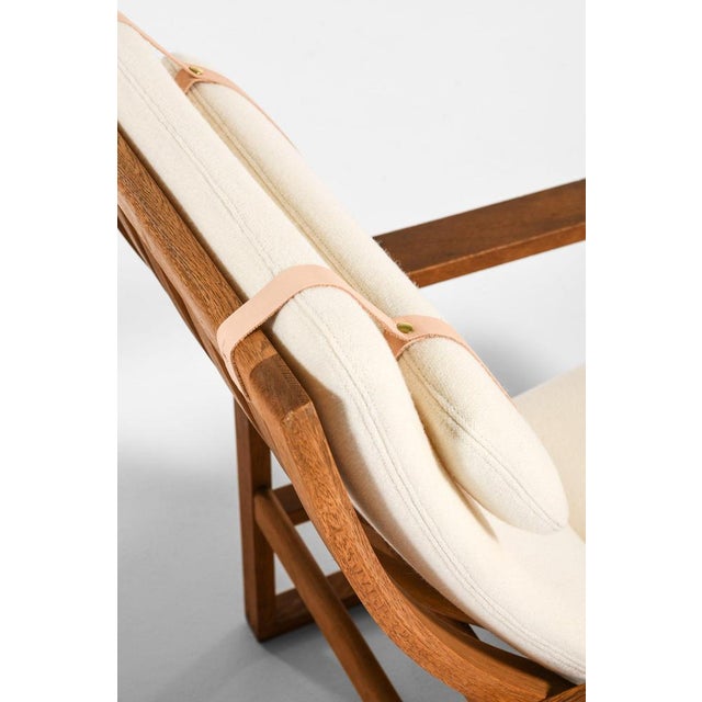 Easy Chairs and Ottomans in Oak and Brass attributed to Børge Mogensen, 1950s, Set of 4 For Sale - Image 6 of 11