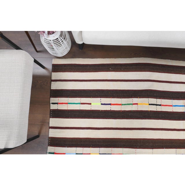 1970s Vintage Turkish Oushak Handmade Wool Cotton Beige Kilim Area Rug For Sale - Image 5 of 11