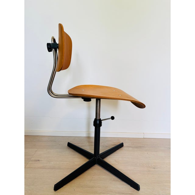 Industrial Desk Chair by Kovona, Czechoslovakia, 1970s For Sale - Image 11 of 11