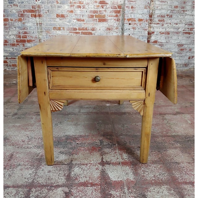 19th Century French Farmhouse Pine Drop Leaf Dining Table For Sale - Image 9 of 13