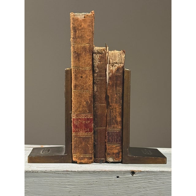Vintage Pair of Cast Bronze Bas-Relief Thomas Jefferson Portrait Bookends Object type: Bookends (pair) Subject: Thomas...