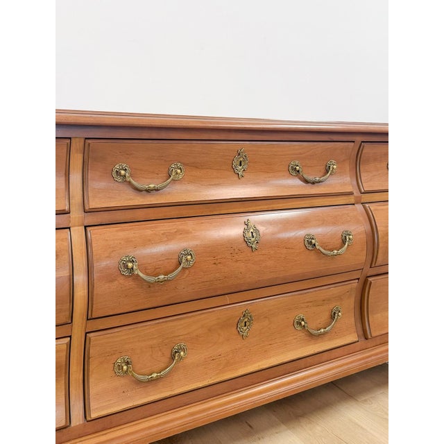 Wood Century Furniture Provincial Curvy 9-Drawer Dresser Vintage Classical Bedroom For Sale - Image 7 of 15