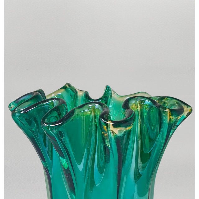 Italian Emerald Green Murano Blown Glass Vase from Maestro Del Vetro For Sale - Image 6 of 9