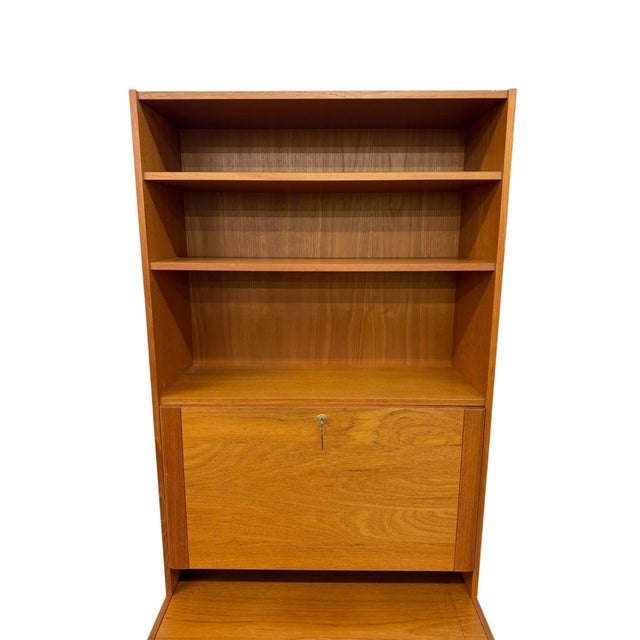 Domino Vintage Danish Modern Domino Møbler 2-Piece Teak Bar Cabinet For Sale - Image 4 of 9