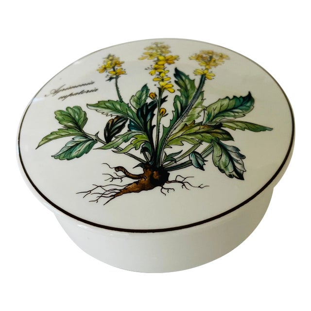 1980s Boho Villeroy & Boch Porcelain Box Botanical For Sale