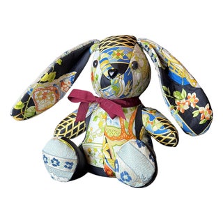 Gucci Chinoiserie Temple Jar Vintage Silk Scarf Clever Bunny For Sale