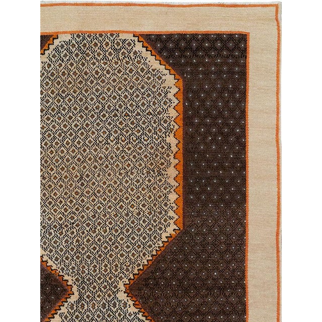 Tribal Galerie Shabab Collection Mid-20th Century Turkish Anatolian Room Size Carpet For Sale - Image 3 of 10