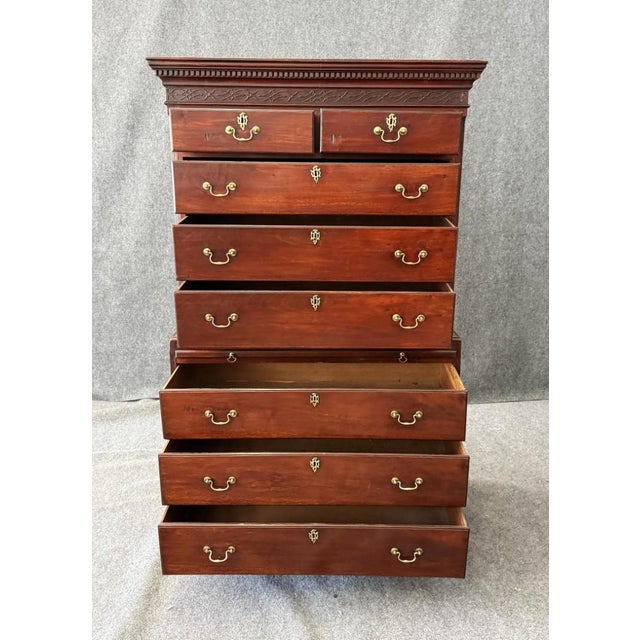 18th Century 18th Century Mahogany Chest on Chest With Dressing Table For Sale - Image 5 of 18