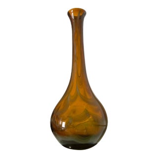 1960s Mid-Century Modern Blown Glass Vase in Amber Swirls For Sale