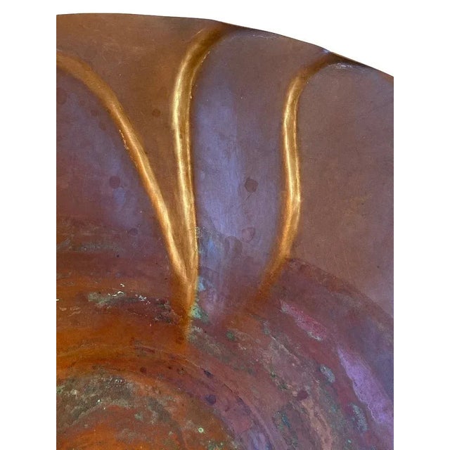 1940s Harry St. John Dixon Hammered Sculptured Copper Bowl For Sale - Image 9 of 13