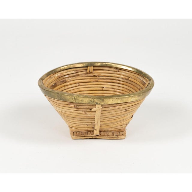 Mid-Century Bowl in Rattan, Wicker and Brass, Italy, 1970s For Sale - Image 11 of 15