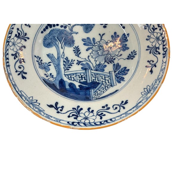 Chinoiserie 18th Century Chinoiserie Delft With Ochre Trim For Sale - Image 3 of 6