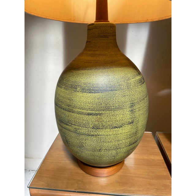 1960s Pair of Mid Century Modern Glazed Olive Green Table Lamps For Sale - Image 9 of 10