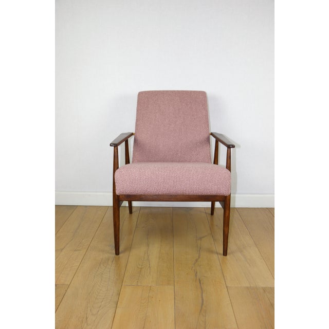 Vintage Lis Lounge Chair in Pink Boucle by Henryk Lis, 1970s For Sale - Image 12 of 12