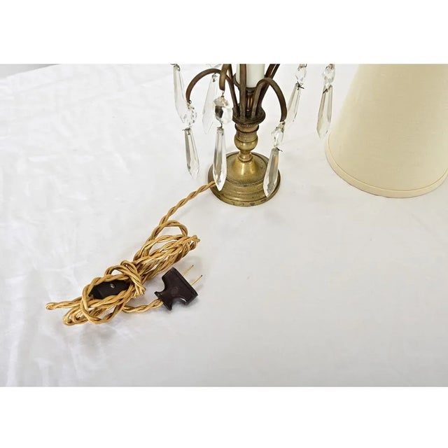 French 19th Century Petite Brass and Crystal Table Lamp For Sale In Baton Rouge - Image 6 of 8