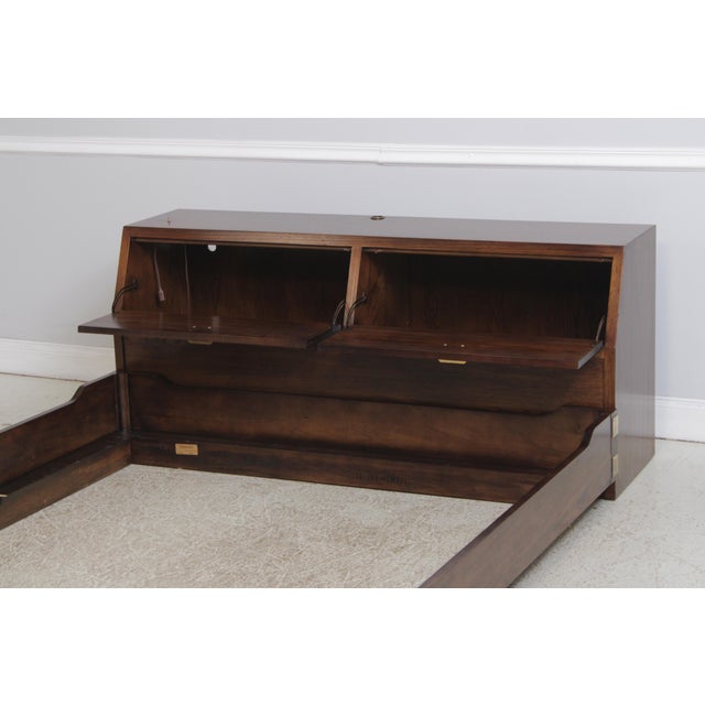 1980s Henredon Scene 1 Campaign Style Oak Queen Size Bed For Sale - Image 5 of 18
