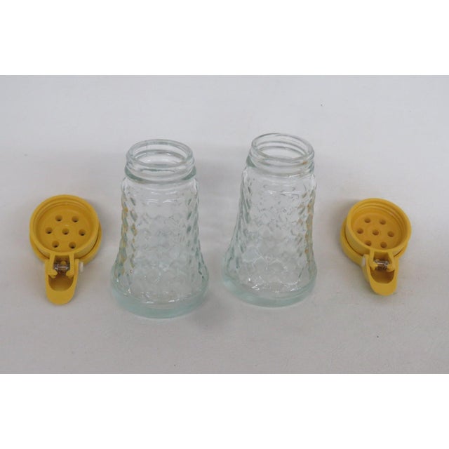 Mid 20th Century Daniells Mid Century Modern Yellow Flip Top Glass Salt and Pepper Shaker Pair For Sale In Miami - Image 6 of 14