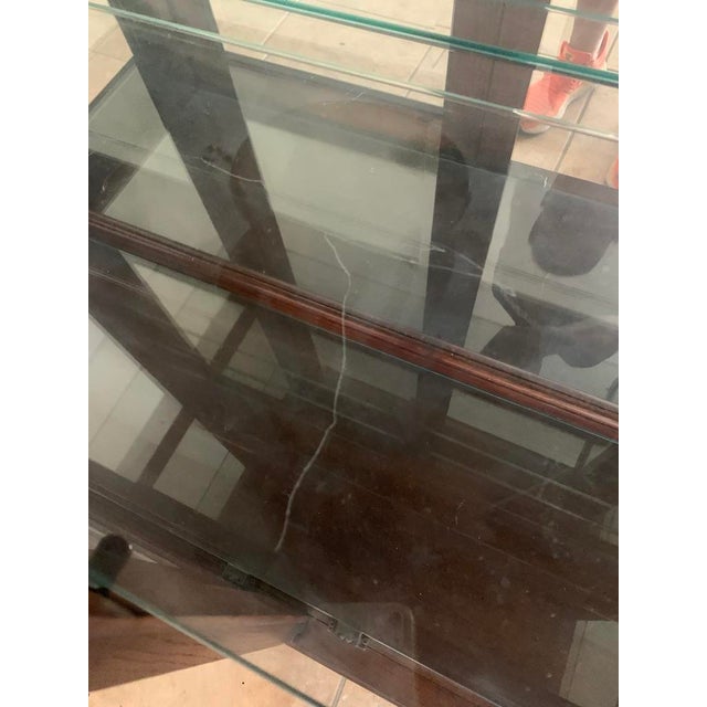 1970s Mahogany Wood and Glass Display Cabinet / Vitrine For Sale - Image 9 of 10