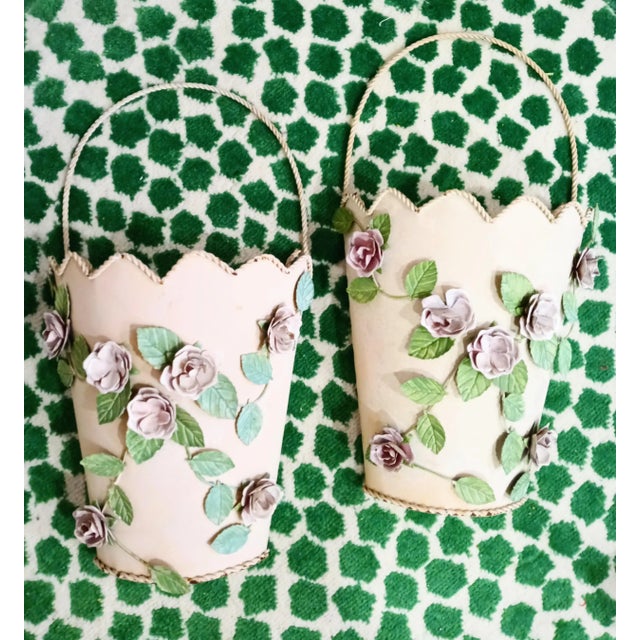 1960s Vintage Sweet Scalloped Edge Tole Floral Metal Wall Pockets- a Pair For Sale - Image 5 of 5