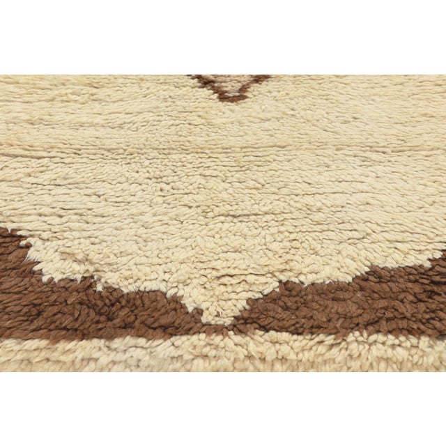 Late 20th Century Vintage Azilal Moroccan Rug, 03'00 X 06'02 For Sale - Image 5 of 10