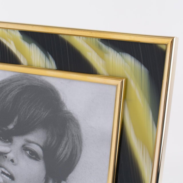 Yellow Montagnani Gilded Brass and Faux-Horn Lucite Inlaid Picture Frame, circa 1970 For Sale - Image 8 of 9