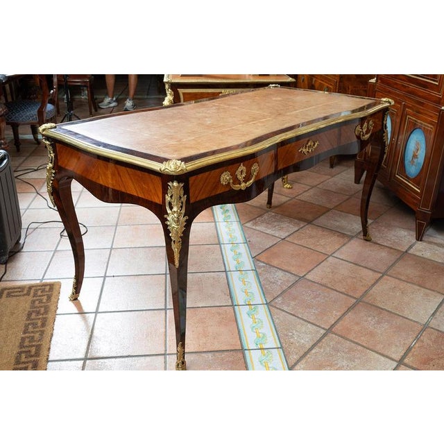 Antique French Napoleon III Style Bureau Plat Desk in Exotic Wood with Gilded Bronze Inlays, France, 19th Century For Sale - Image 6 of 7