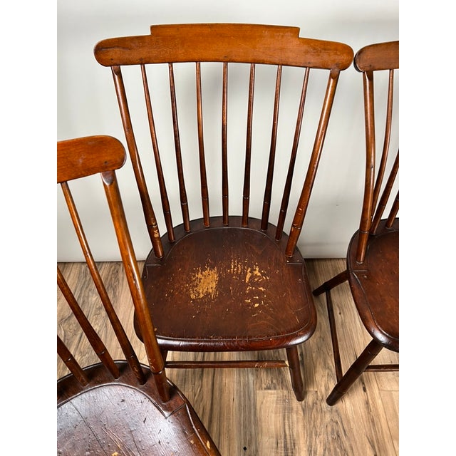 Wood Antique Set of Four New Hampshire Step Down Windsor Chairs Signed j.r. Hunt C. Early 19th Century For Sale - Image 7 of 13