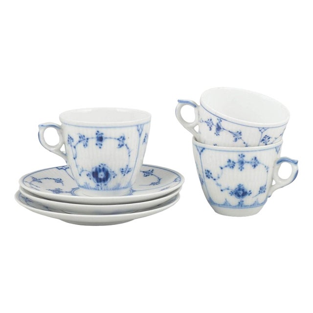 Blue Fluted Plain Coffee Cups and Saucers from Royal Copenhagen, Early 20th Century, Set of 6 For Sale