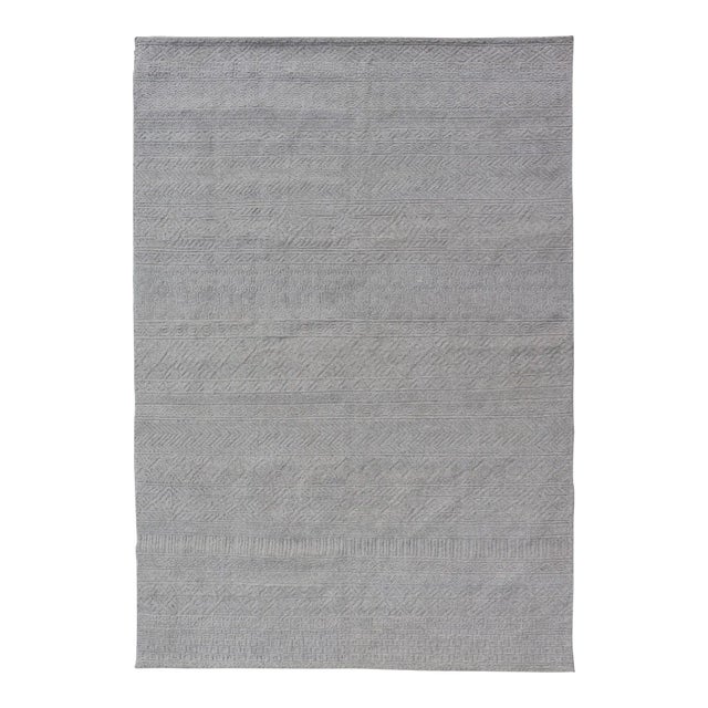 Modern Hand-Knotted Oushak Rug in Wool With Sub-Geometric Design in Cream & Neutrals For Sale