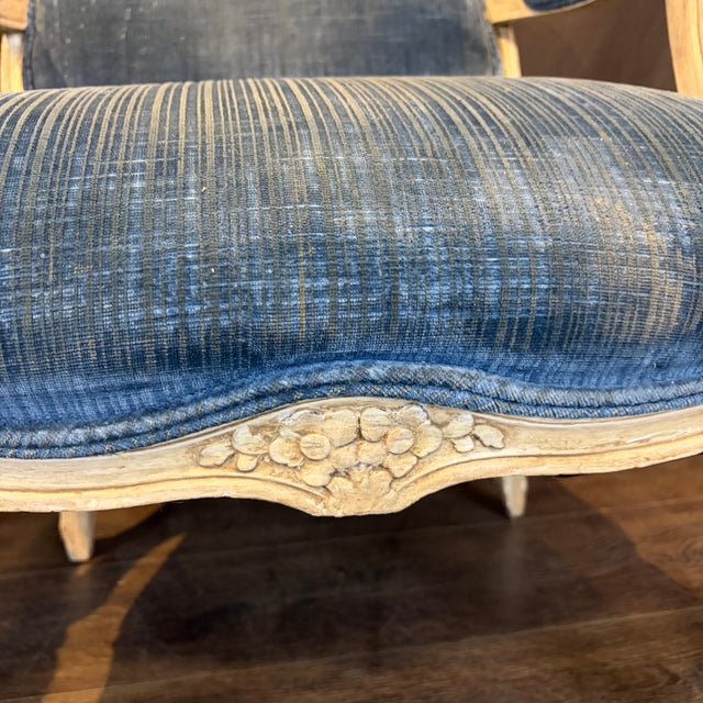 19th Century French Louis XV King and Queen Armchairs or Fauteuils -a Pair For Sale In Portland, ME - Image 6 of 10