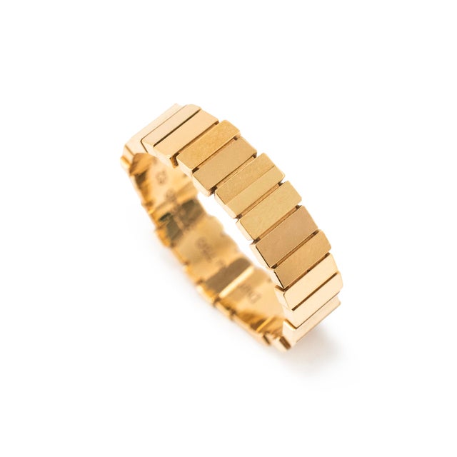 Brand: Christian Dior Gender: Men’s Metal Type: 18K Yellow Gold Ring Size: 10 Width: 5.55 mm Weight: 7.49 grams CHRISTIAN...