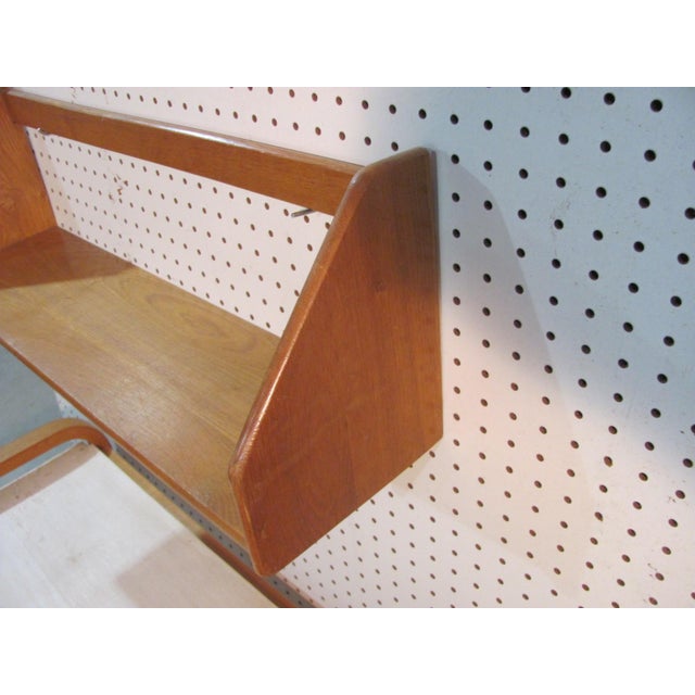 Mid-Century Modern Hans J. Wegner Oak Hanging Bookshelf for Ry Mobler Attributed 1950s For Sale - Image 3 of 10