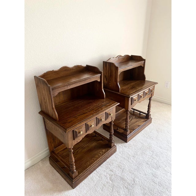 Late 20th Century Pennsylvania House Pair of Unique Tiered Solid Oak Nightstands American Traditional With Colonial Style Excellent Condition For Sale - Image 12 of 16