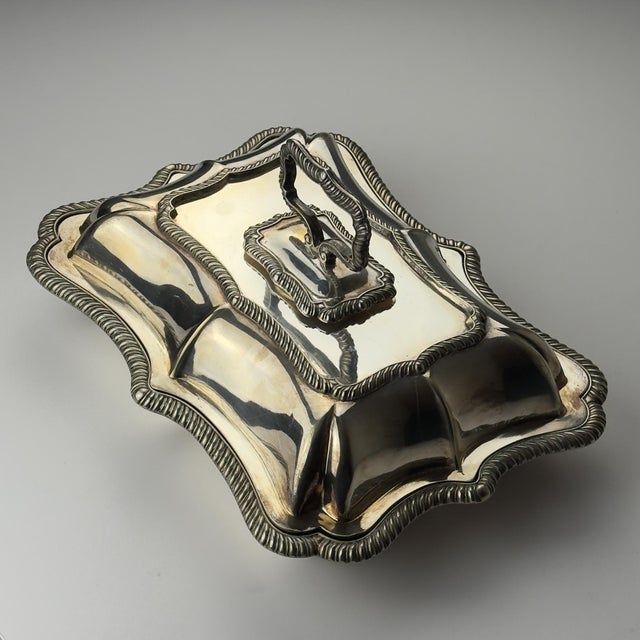 Antique Early 20th Century Silver Plated Sheffield Serving Dish and Cover, England For Sale - Image 4 of 18