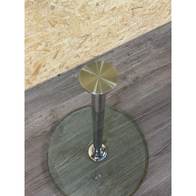 1980s Space Age Side Table in Chrome and Glass, 1980s For Sale - Image 5 of 15