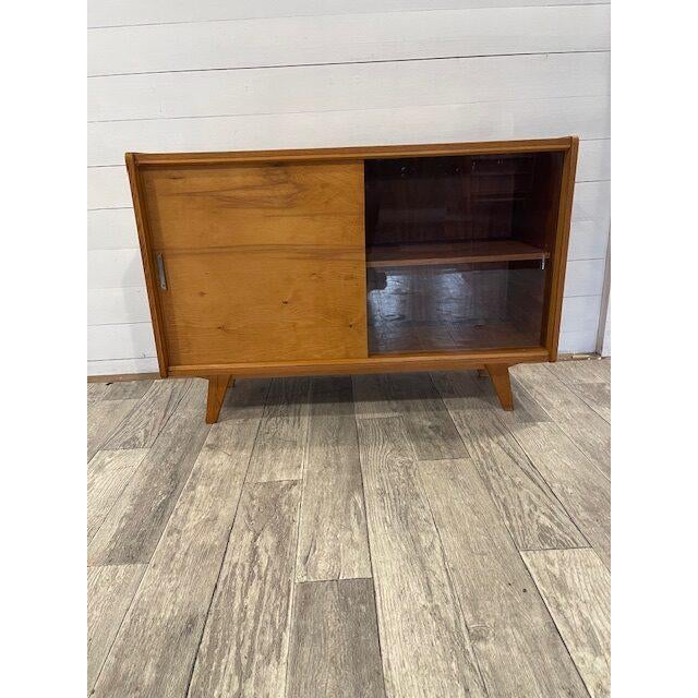 Vintage Model U-450 Sideboard with Sliding Doors from Jiroutek For Sale - Image 6 of 6