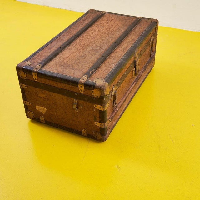 Vintage Wooden Trunk, 1930s For Sale - Image 5 of 10