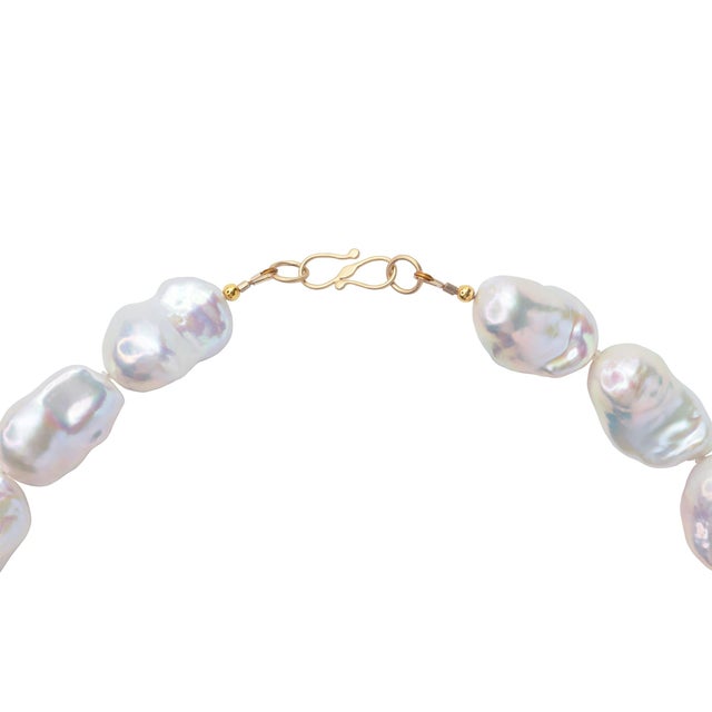 Modern Extra Large White Baroque Pearl Necklace For Sale - Image 3 of 13