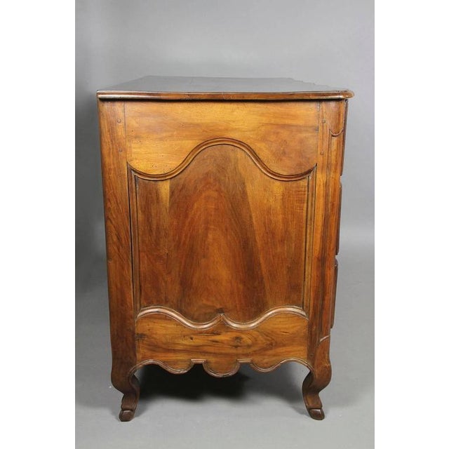 Brown Louis XV Provincial Walnut Commode For Sale - Image 8 of 10