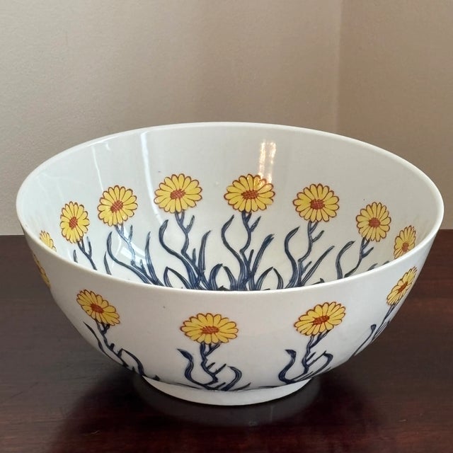 Mid-20th Century Japanese Import Porcelain Centerpiece Bowl For Sale - Image 4 of 18