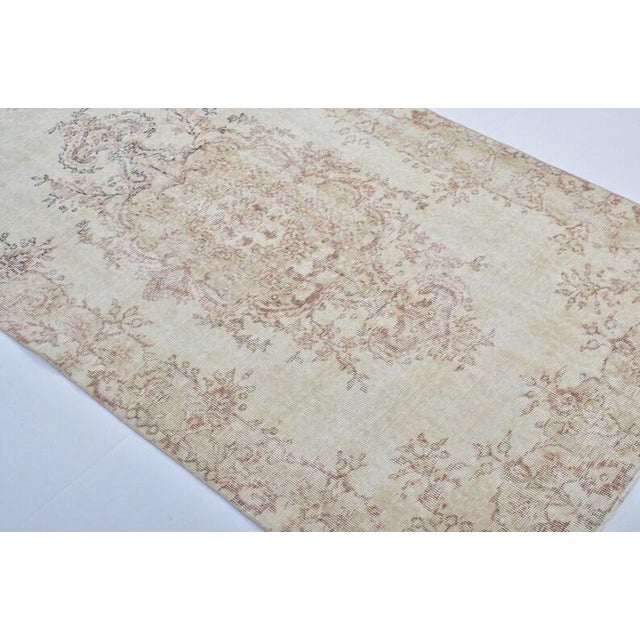 Floor Antique Beige Carpet For Sale In Phoenix - Image 6 of 11